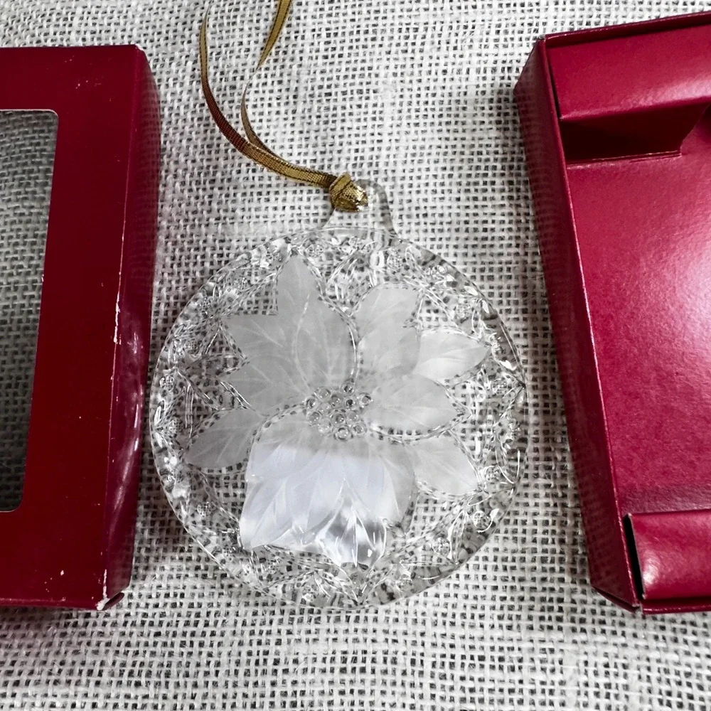 Mikasa Festive Poinsettia Crystal Christmas Ornament QQ185/525 Japan 3.25 Inch
